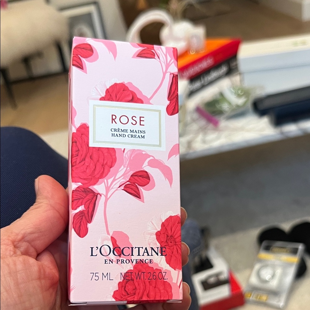 L'OCCITANE Rose Hand Cream Box - Pink and Red Floral - Picture 2 of 3